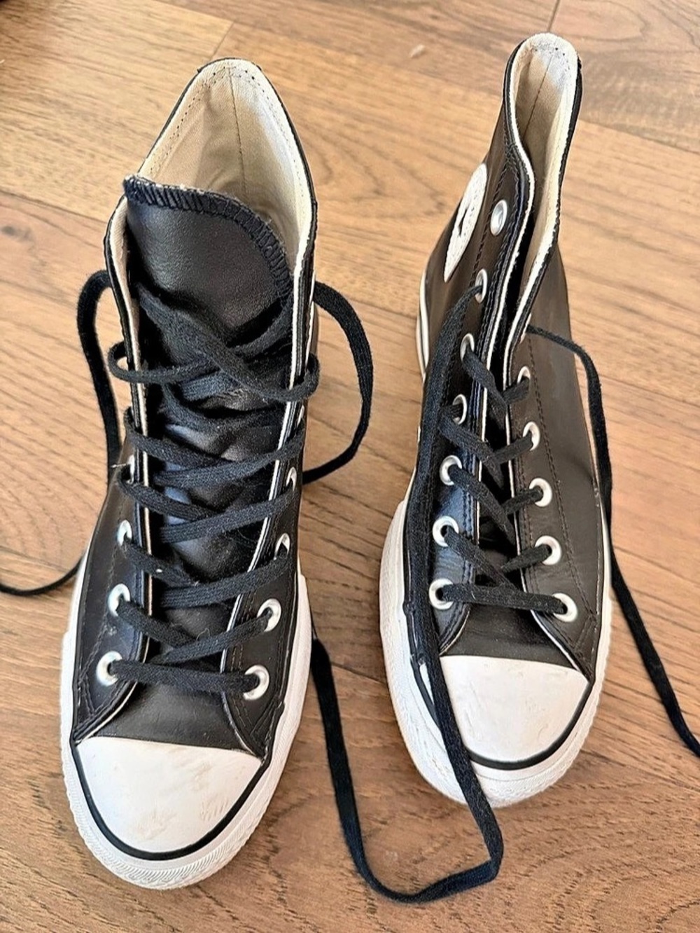 Converse Chuck Taylor All Star High Top Sneakers Black Leather White US 7.5